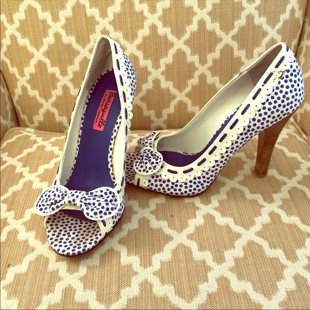 Betsy Johnson heels